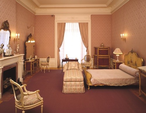 pink room pink room